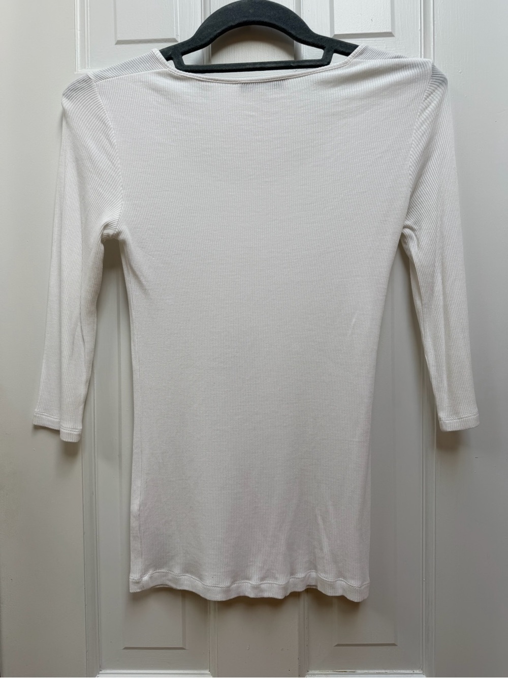 VINCE White Ribbed Tee - Picture 2 of 6